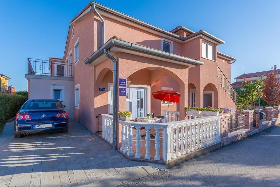 Novigrad Istria Apartment Zora מראה חיצוני תמונה